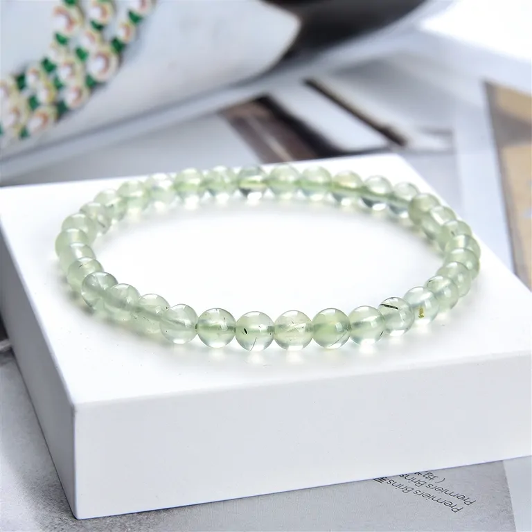 Edelstein-Armband Prehnit detailierte Ansicht