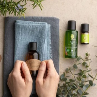 Primavera Mandelöl bio 50 ml in Kombination mit ätherischem Öl – sichere Anwendung und Hautpflege