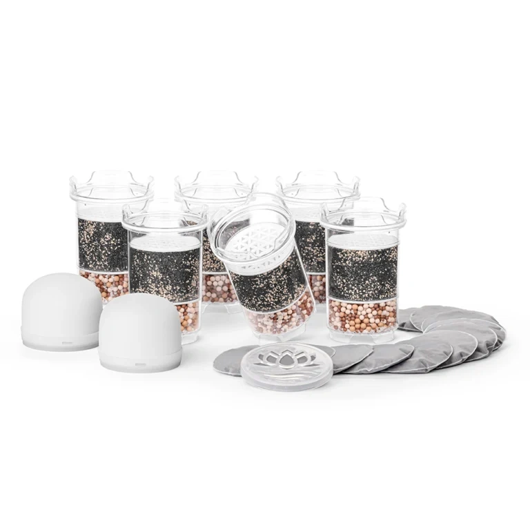VITA PLUS® Jahrespaket von LOTUS VITA mit Keramikfilter, Filterkartuschen und Kalkfilterpads für sauberes Trinkwasser